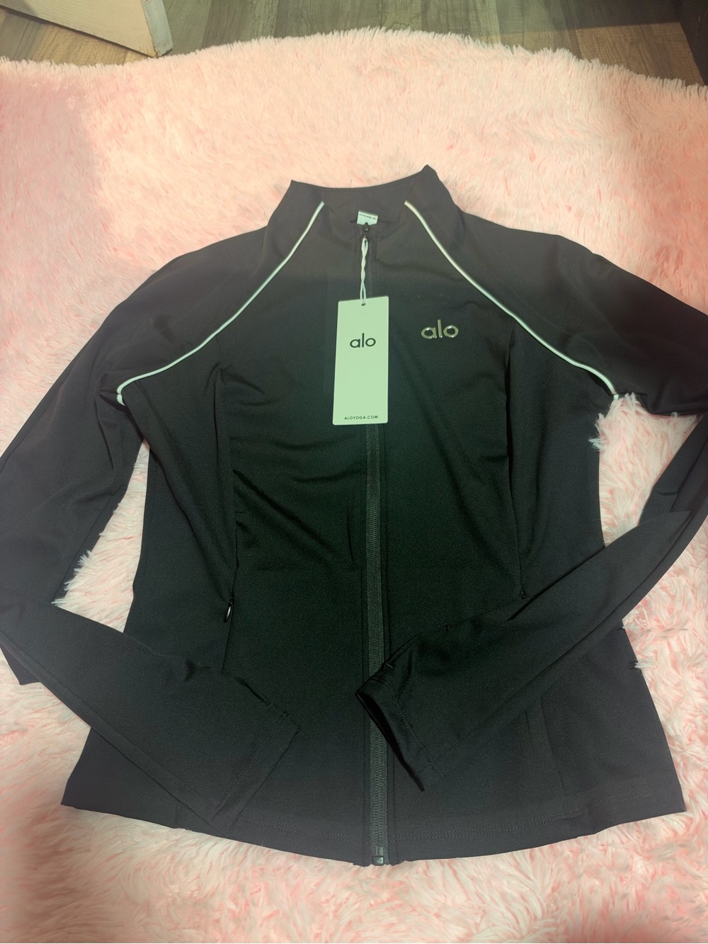 ALO Yoga Black Zip-Front Athletic Jacket with Contrast Piping